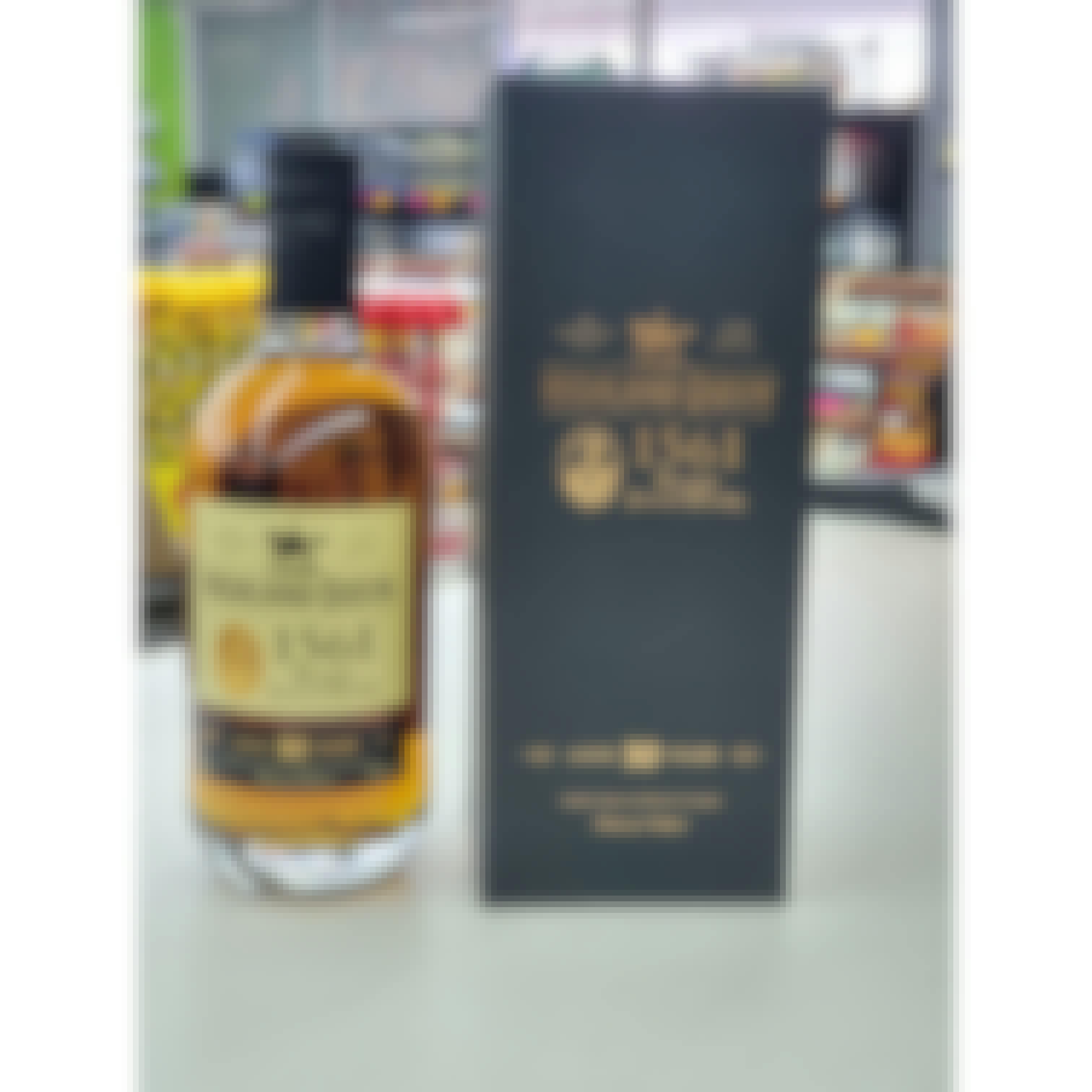Highland Queen Blended Scotch Whisky 30 year old 750ml