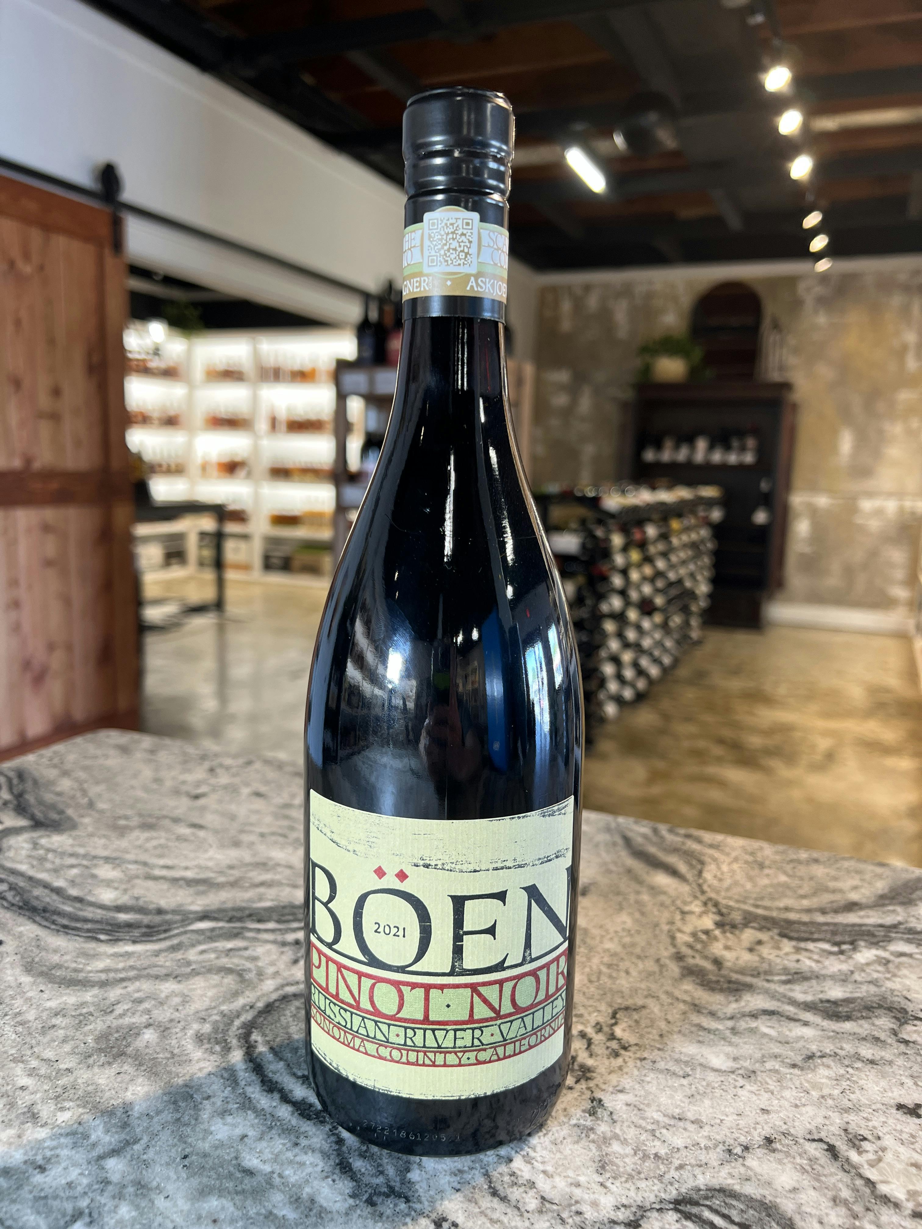 Red Wine - Pinot Noir - California - Sonoma County - Tonic Bottle