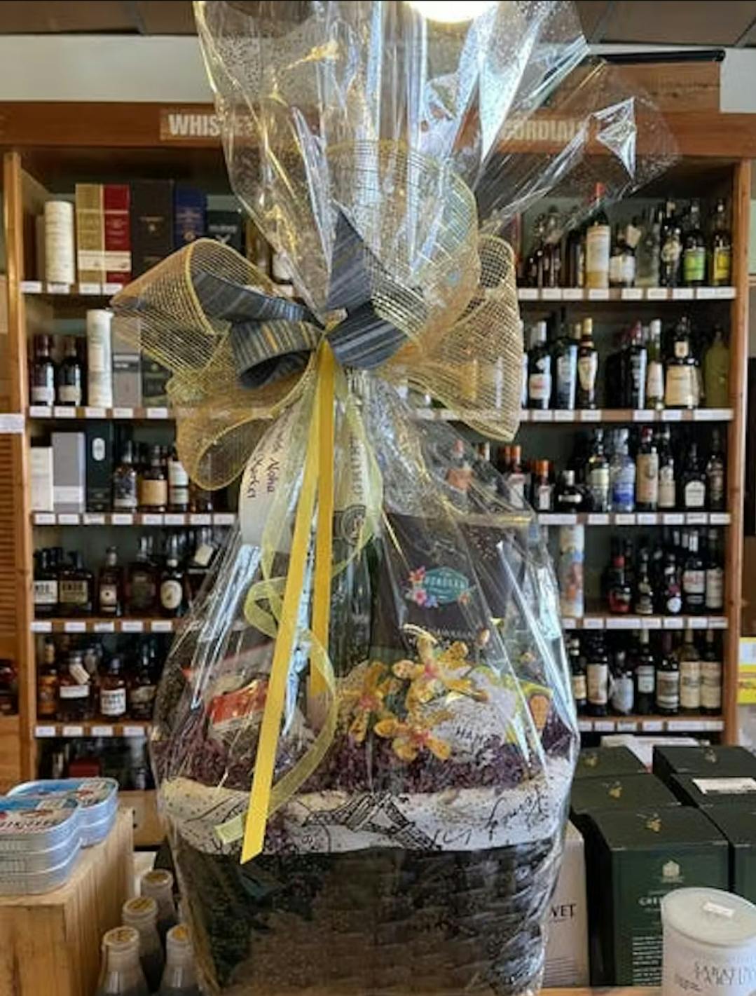 Sparkling Wine and Treats Gift Basket Kona Wine Market